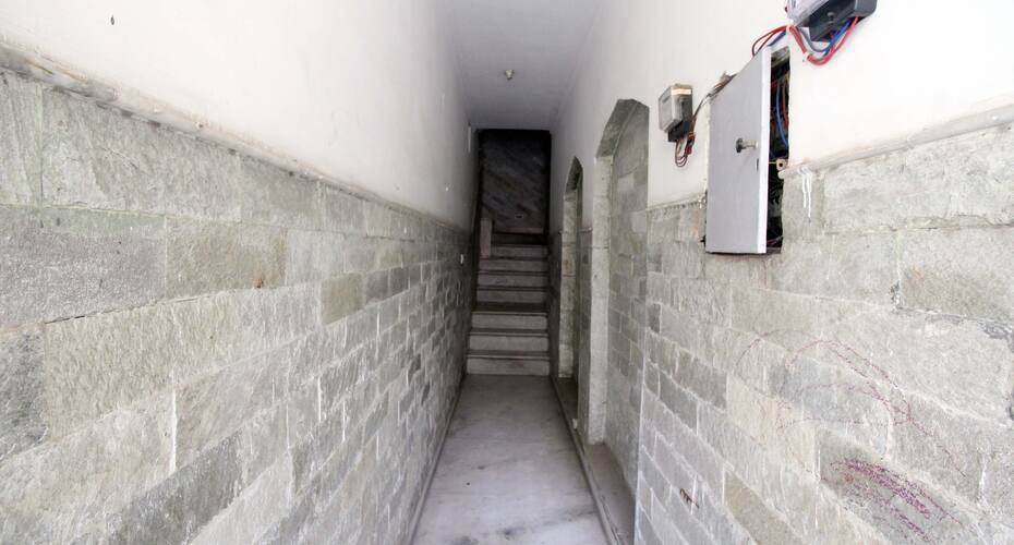 Om Prakash BnB, New Delhi 5